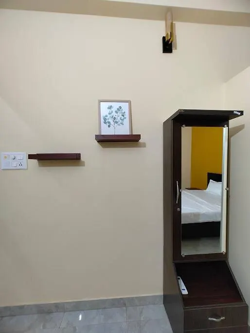 Moonlight Homestay Waranasi 0*,